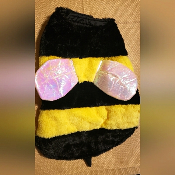 Dog/Pet Bumblebee/Bee Halloween Costume Size Medium - Picture 3 of 6